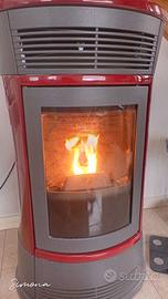 Stufa pellets 11kw Ediliamin come nuova
