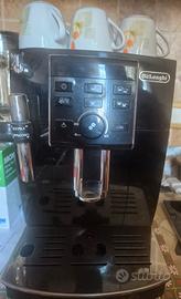 Macchina DeLonghi