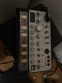 Sintetizzatore Korg Volca Bass