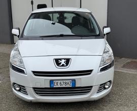 Peugeot 5008 1.6 HDi 112CV Féline