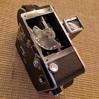 bolex camera con viewfinder