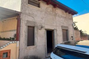S. MARIA - Rustico sol. indipendente con giardino