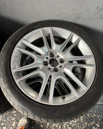 Cerchi con gomme Lancia Delta