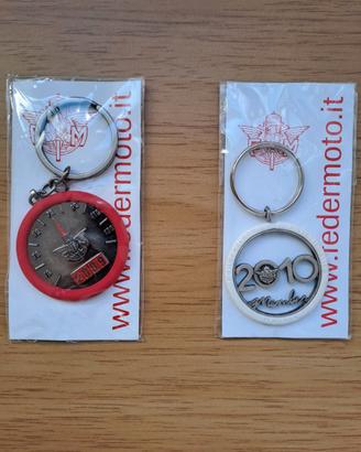 Due Portachiavi Moto Federmoto Acciaio Collezionis