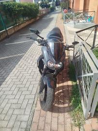 Kawasaki Z750 2004