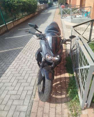 Kawasaki Z750 2004