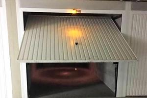 Box auto in centro a Sesto