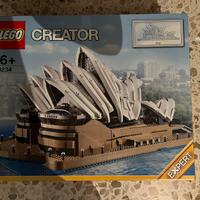 Lego 10234 Sydney Opera House