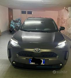 Yaris Cross Hybrid (116 CV) E-CVT Trend