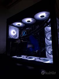 monto su richiesta pc da gaming o da ufficio