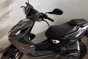 Yamaha Aerox 50 4T