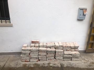 Mattoni pieni antichi