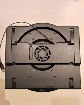 Supporto per PC portatile con ventola regolabile