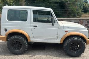 Suzuki samurai
