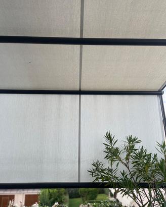 Tenda da balcone motorizzata di Brianza Tende