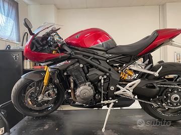 Speed triple 1200 rr