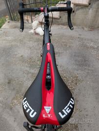 Bici da corsa "triban 7"