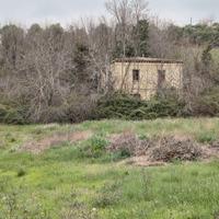 Casale con terreno Montorio al Vomano