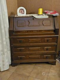 Mobile con ribalta (secretaire)