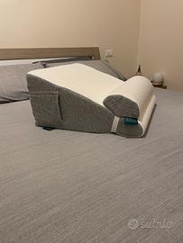 Cuscino a cuneo per lettura / sollevamento gambe