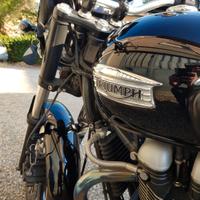 Triumph Bonneville - 2009