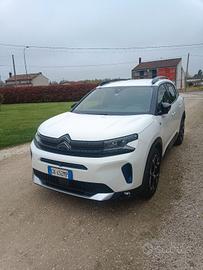  C5 aircross plug-in 225 EAT8