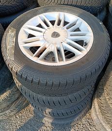 GOMME COMPLETE DI CERCHI IN LEGA 195/60 R15 LANCIA