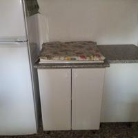 mobile e cucina a gas quattro fuochi   frigorifero