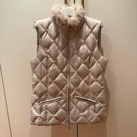 Piumino smanicato donna in piumino  d’oca, tg. M