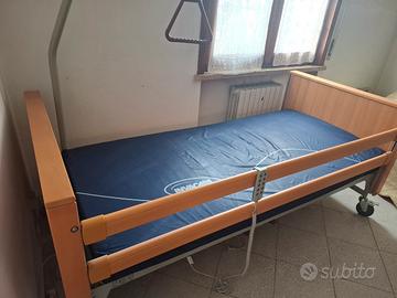 Letto per anziani regolabile 