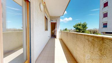 4 LOCALI A FRANCAVILLA FONTANA