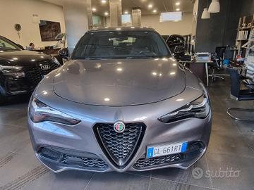 Alfa Romeo Stelvio 2.2 Turbodiesel 210 CV AT8 Q4 V