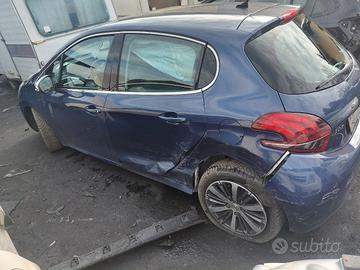 RICAMBI PEUGEOT 208