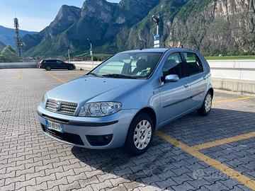 Fiat Punto o.k. neopatentati solo 60.000km