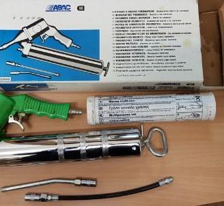 Ingrassatore pneumatico