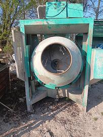 Betoniera a inversione