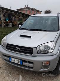 TOYOTA RAV 4