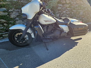 Harley Davidson 1340 del 1996 Electra motore nuovo