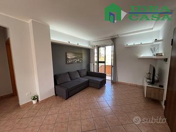 Piano Rialzato Appartamento con Cortile
