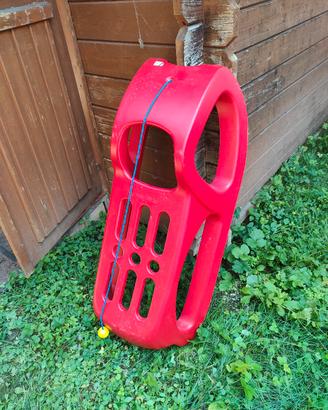 Slittino in plastica molto robusto