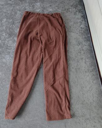 pantaloni 