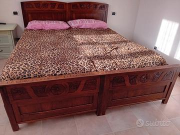 mobile letto matrimoniale in legno antico