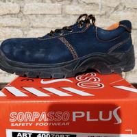 scarpe da lavoro con punta di ferro 