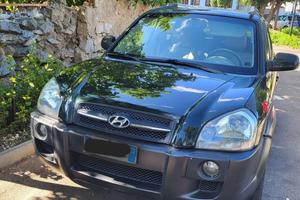 Hyundai Tucson CRDI 4X4