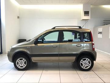 FIAT Panda 1.3 MJT 16V 4x4 Climbing