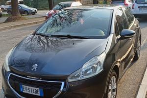 PEUGEOT 208 1200 benzina 82 cavalli kw 60 active