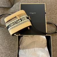 Beauty case con tracolla