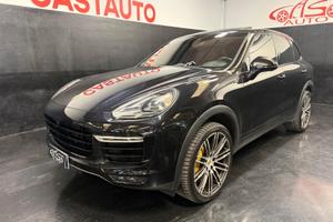Porsche Cayenne 4.8 Turbo S