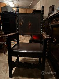 Poltrona in pelle stile antico