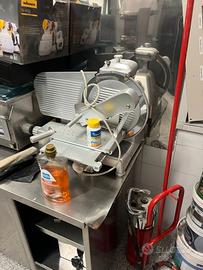 affettatrice industriale 